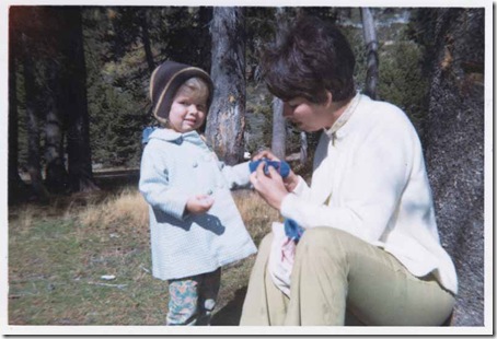 Rebecca&Linda1967